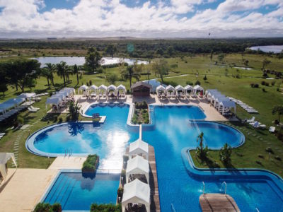 arapey-thermal-resort-piscinas10